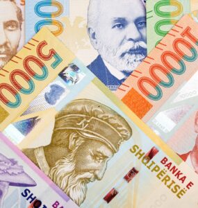 Валюта та гроші в Албанії: як платити вигідно і безпечно