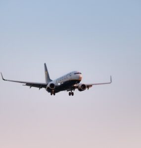 Скільки триває політ до Албанії з Польщі