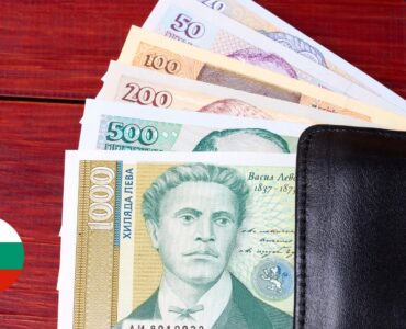 Чайові в Болгарії — скільки і кому залишати на відпочинку